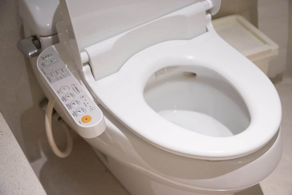 Factors to Consider While Choosing the Best Heated Toilet Seat