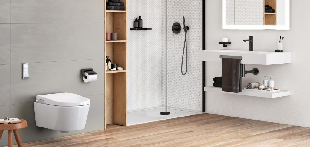 Buying Guide for the Best Luxury Toilets