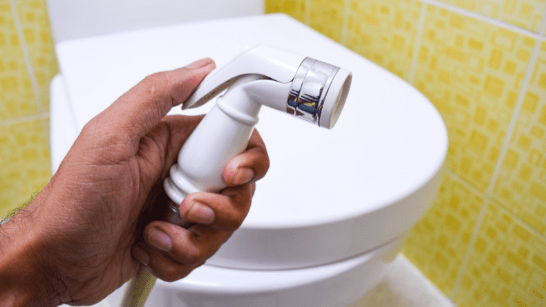 How to Use a Soap With a Bidet
