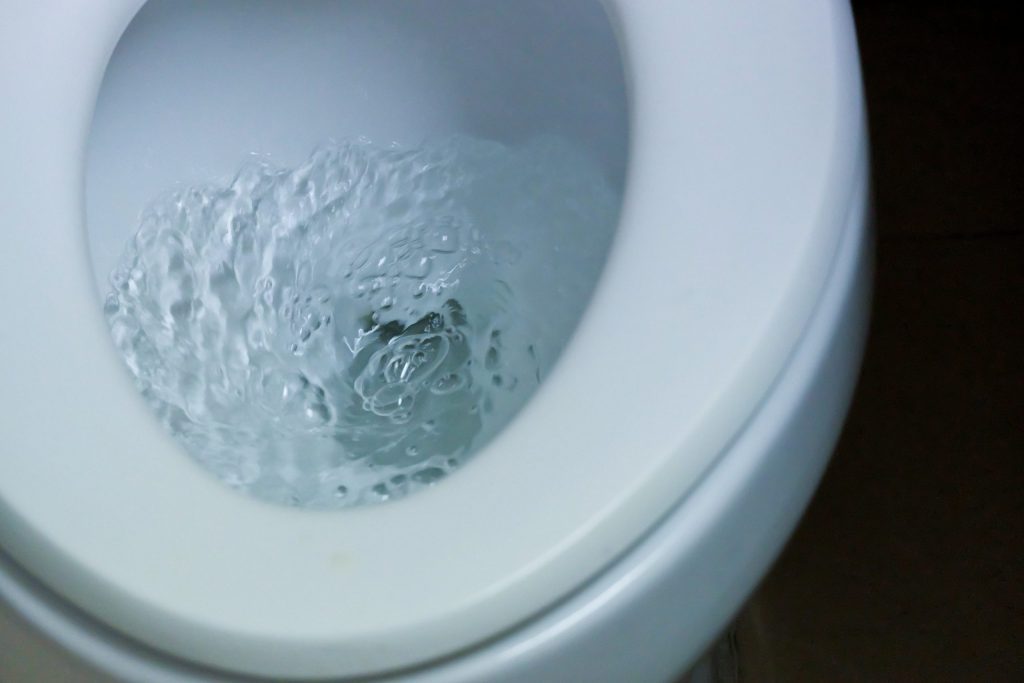 What Causes the Water Level in the Toilet Bowl to Drop